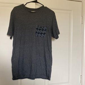 Mens medium shirt